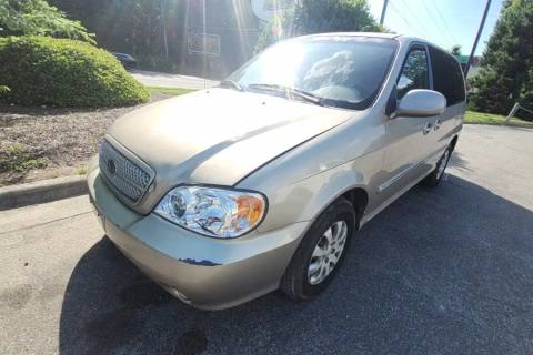 Photo of 2005 Kia Sedona