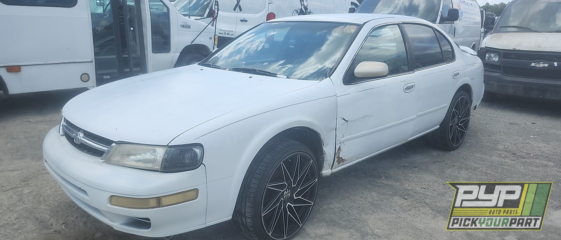 Photo of 1998 Nissan Maxima