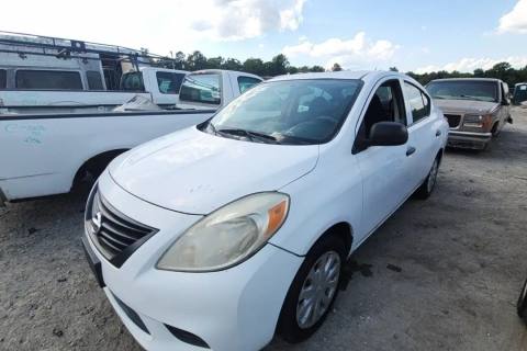 Photo of 2013 Nissan Versa