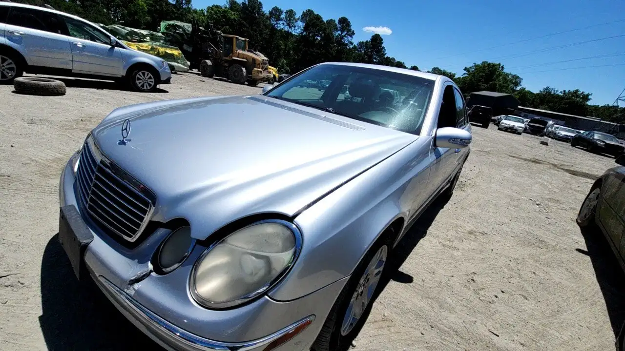 Photo of 2004 Mercedes-Benz E320