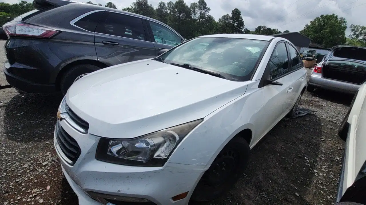 Photo of 2016 Chevrolet Cruze Limited