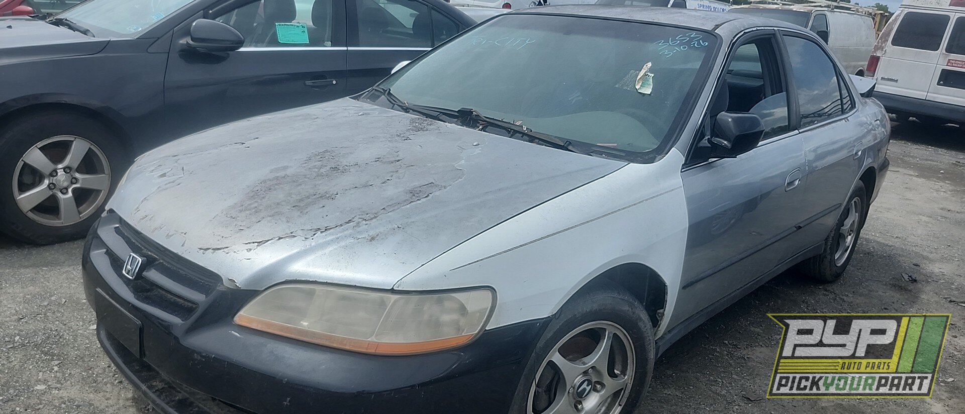 Photo of 1999 Honda Accord