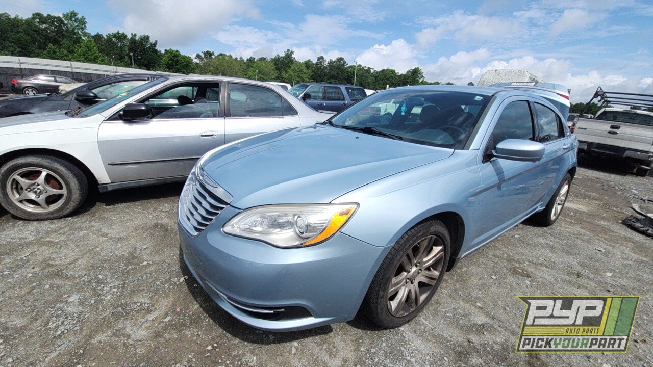 Photo of 2012 Chrysler 200