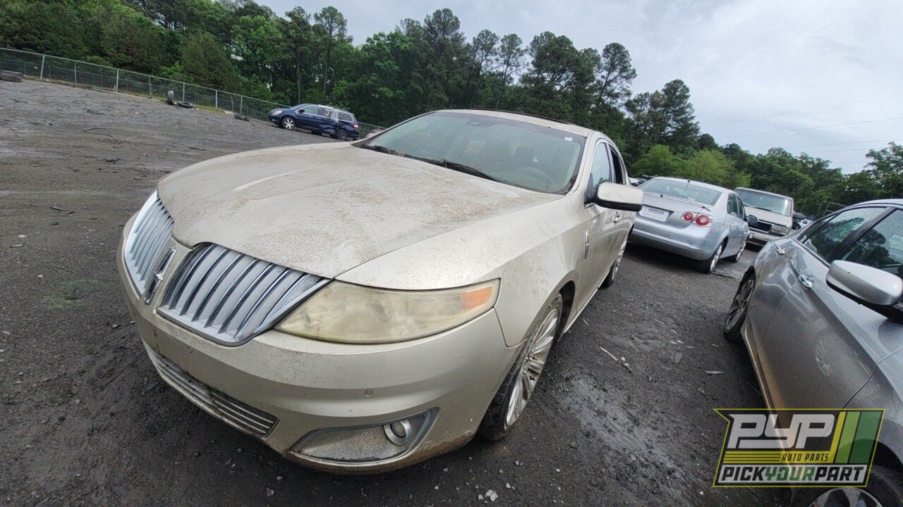 Photo of 2011 Lincoln Mks