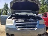 Photo of 2010 Chrysler Town & Country