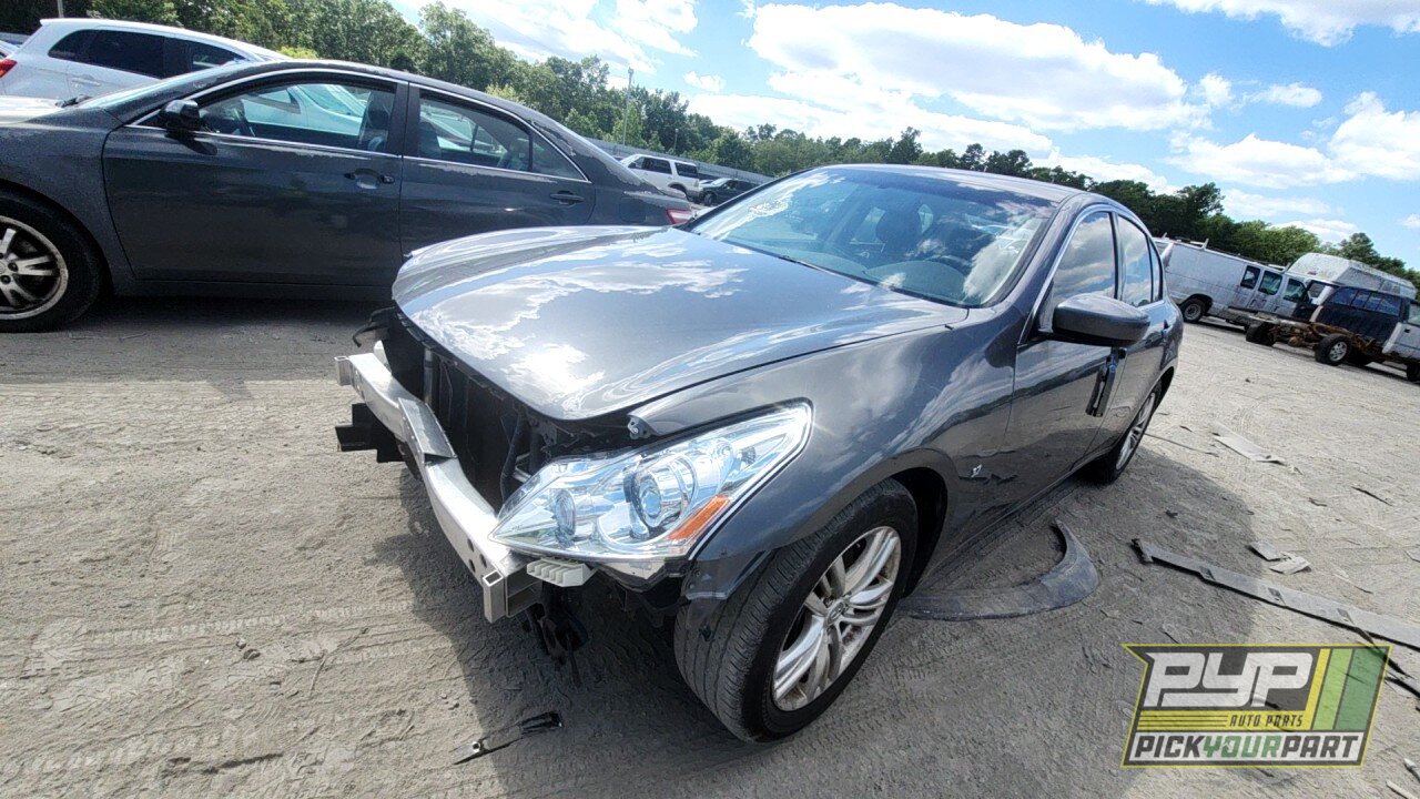 Photo of 2015 Infiniti Q40