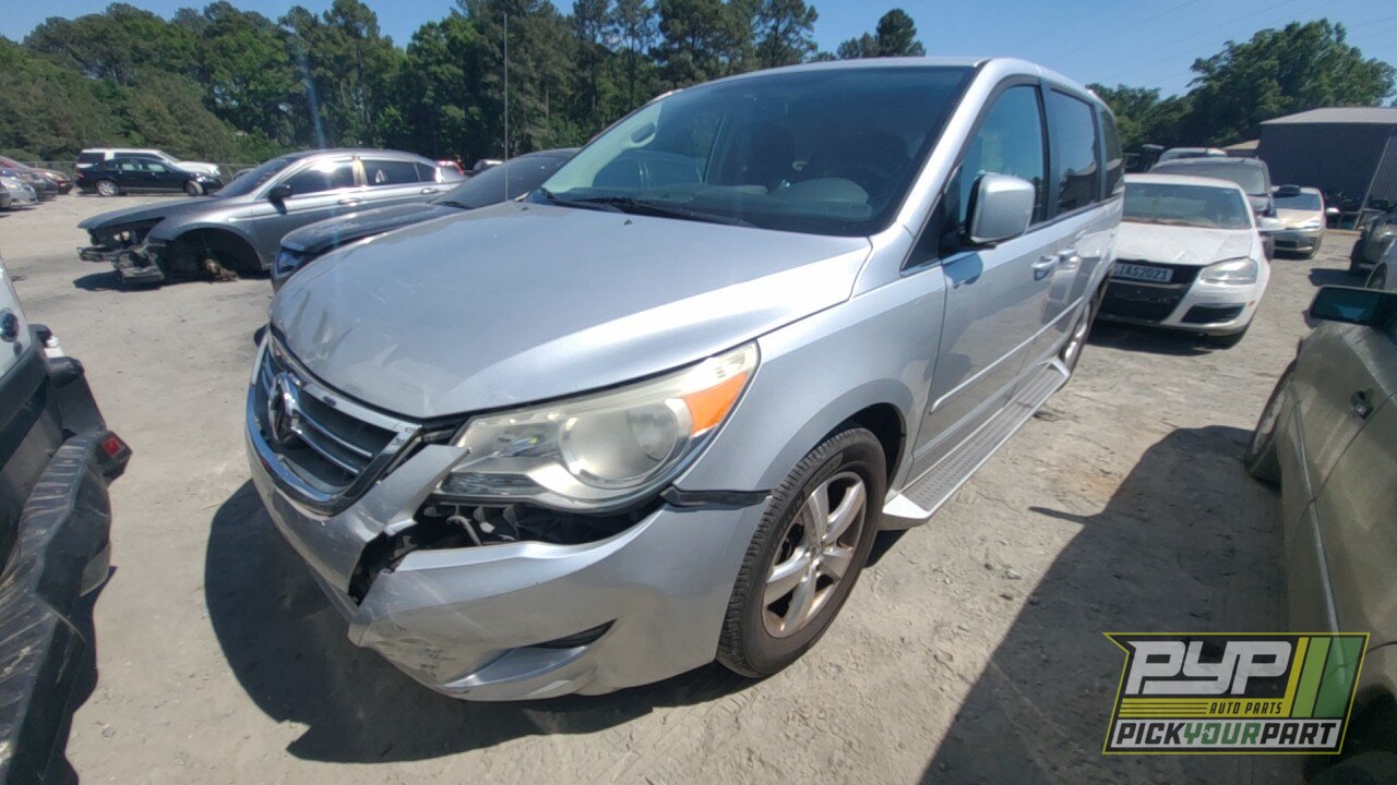 Photo of 2009 Volkswagen Routan