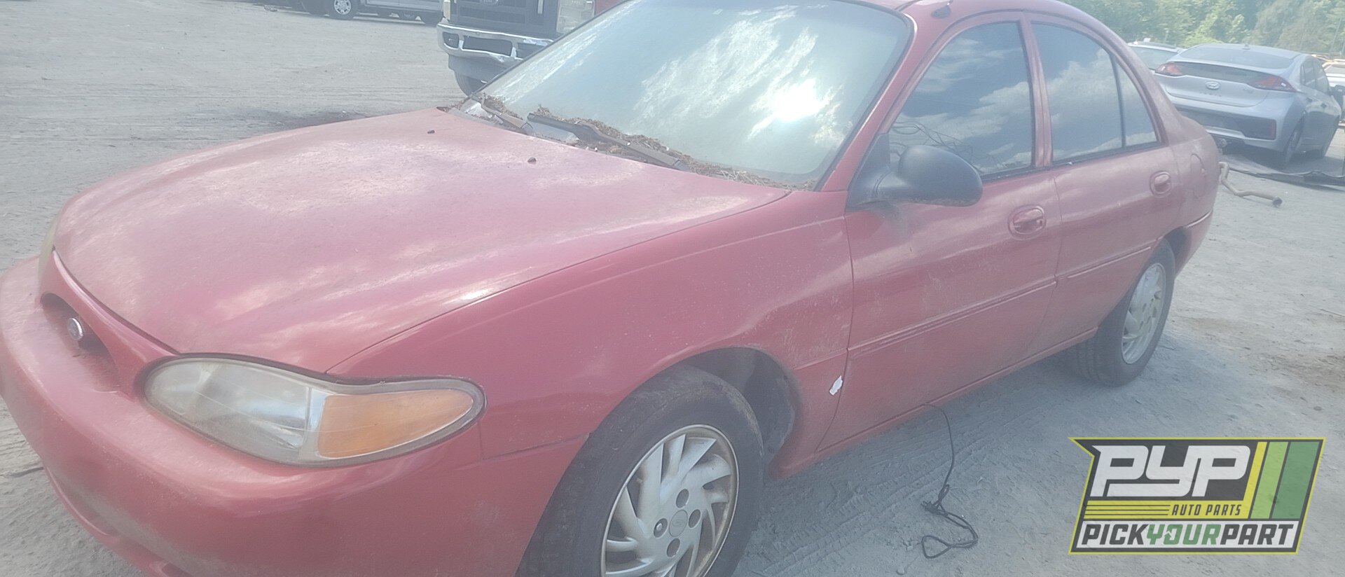 Photo of 1999 Ford Escort