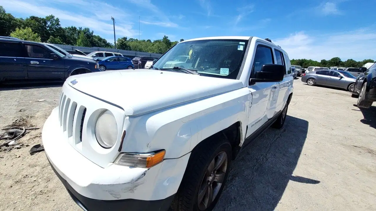 Photo of 2014 Jeep Patriot