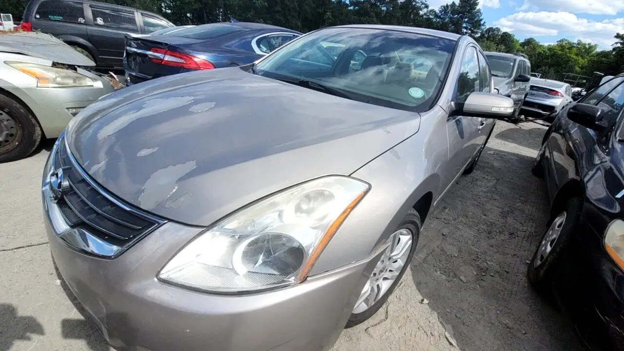 Photo of 2012 Nissan Altima