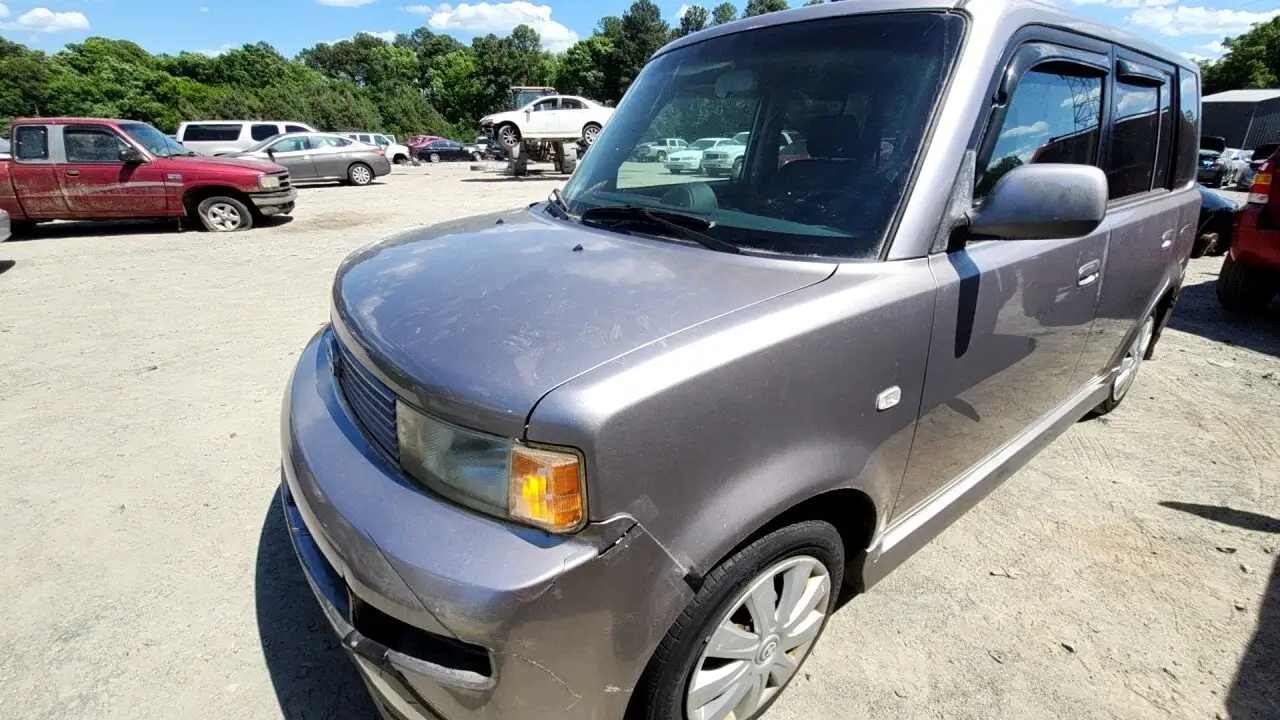 Photo of 2005 Scion Xb