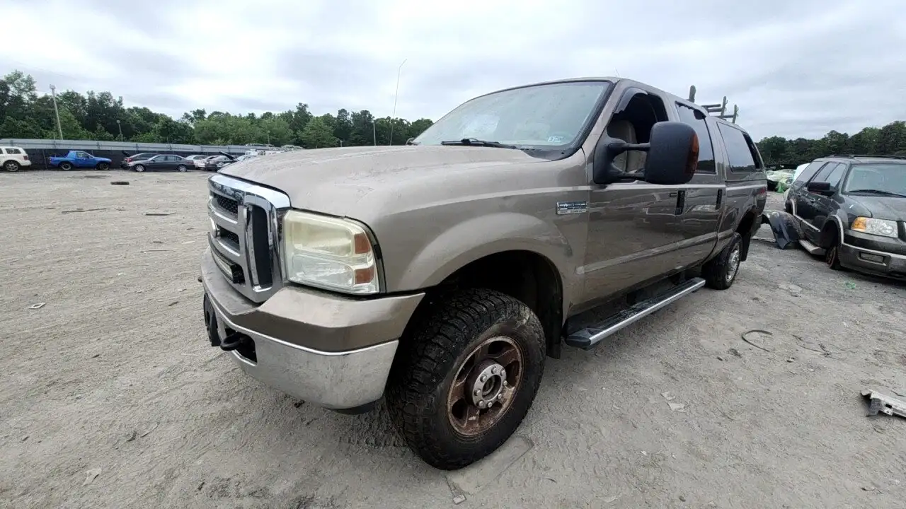 Photo of 2005 Ford F-250 Super Duty