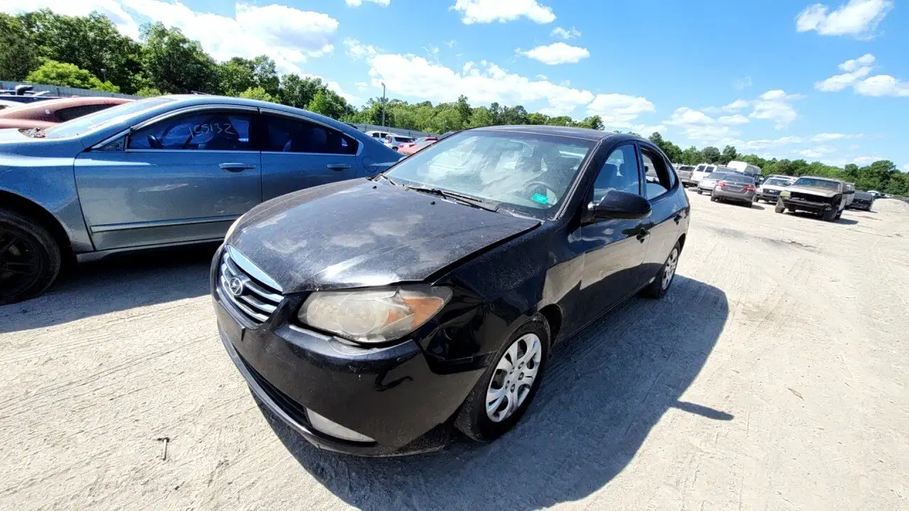 Photo of 2010 Hyundai Elantra