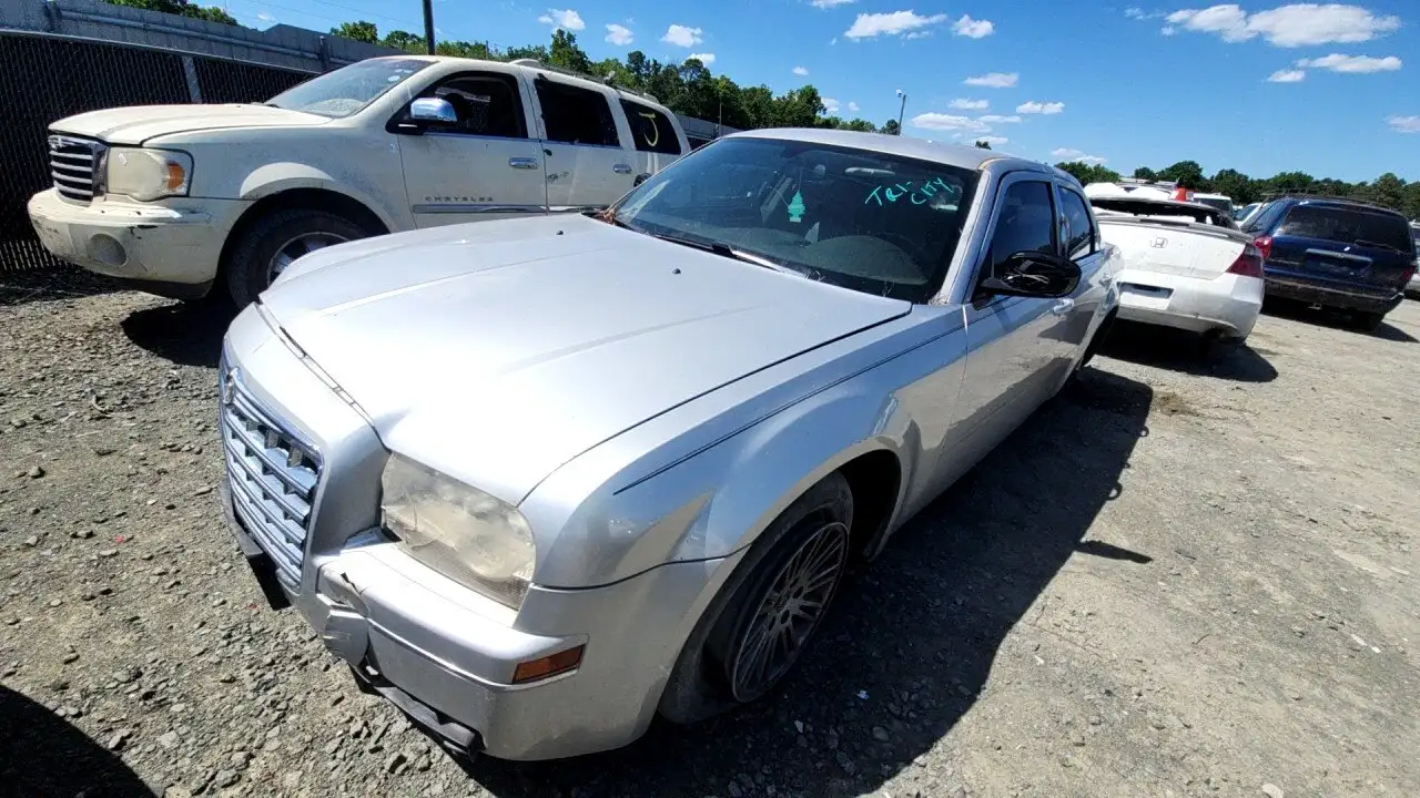 Photo of 2006 Chrysler 300