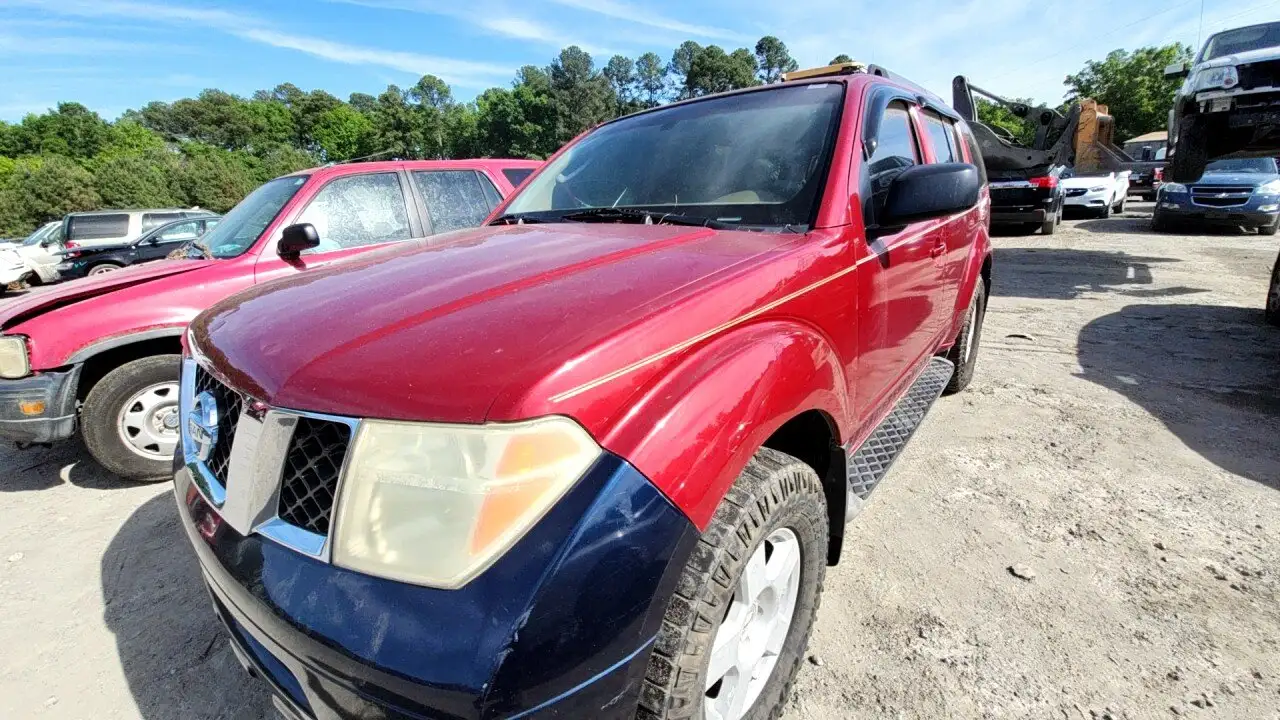 Photo of 2006 Nissan Pathfinder