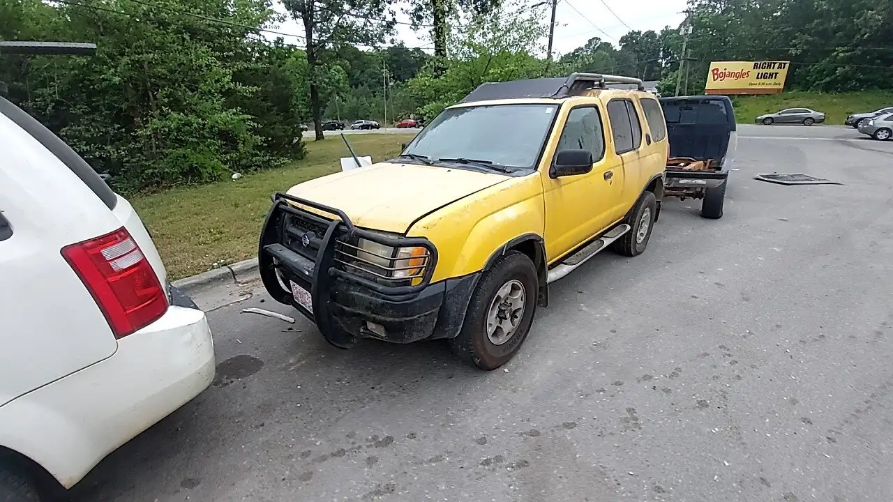 Photo of 2000 Nissan Xterra