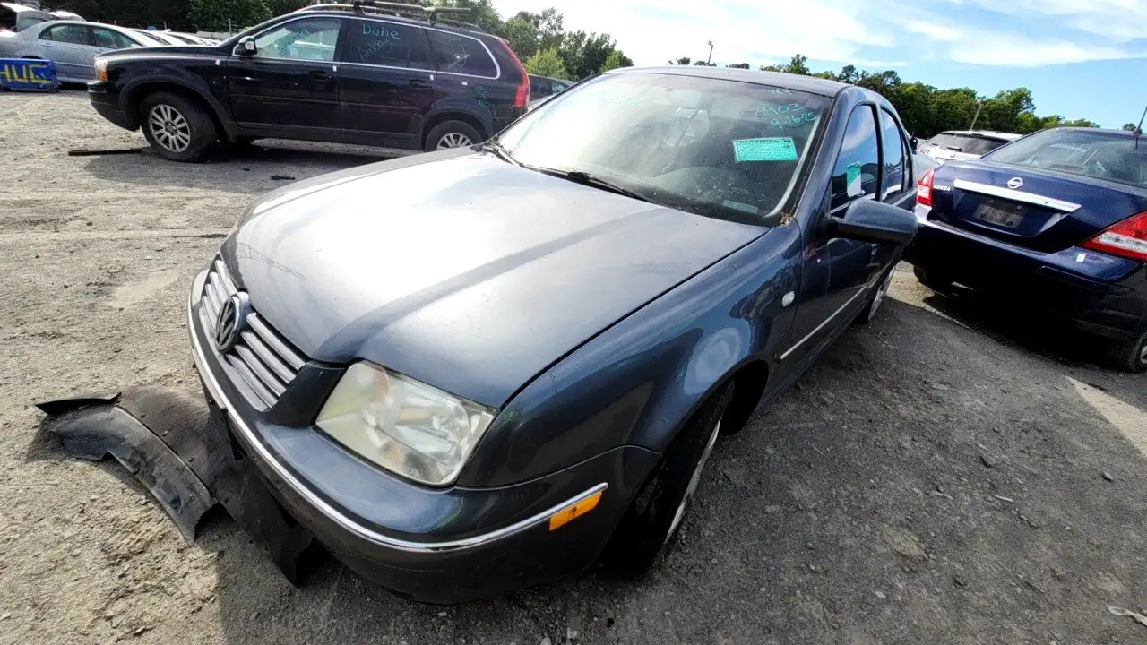 Photo of 2004 Volkswagen Jetta