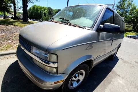 Photo of 2001 Chevrolet Astro