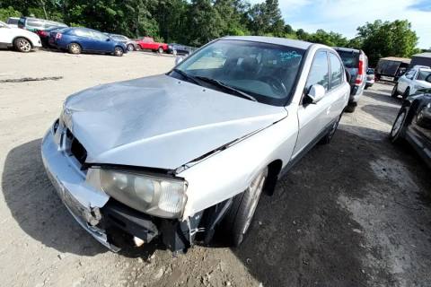Photo of 2003 Hyundai Elantra