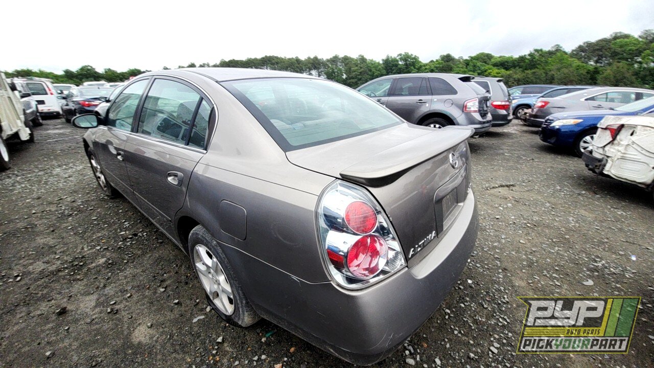Photo of 2005 Nissan Altima