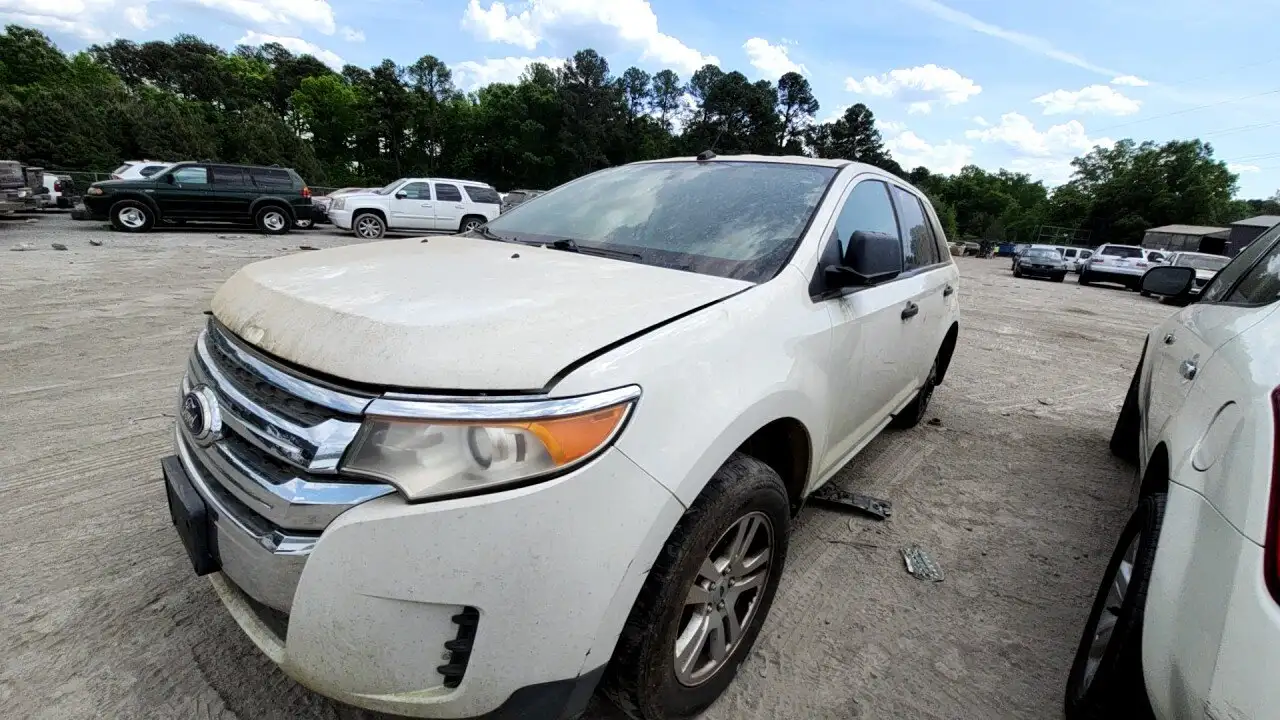 Photo of 2011 Ford Edge
