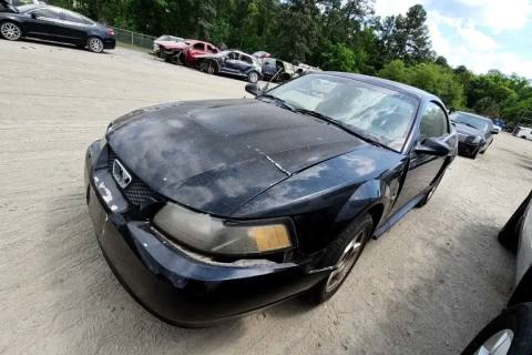 Photo of 2003 Ford Mustang
