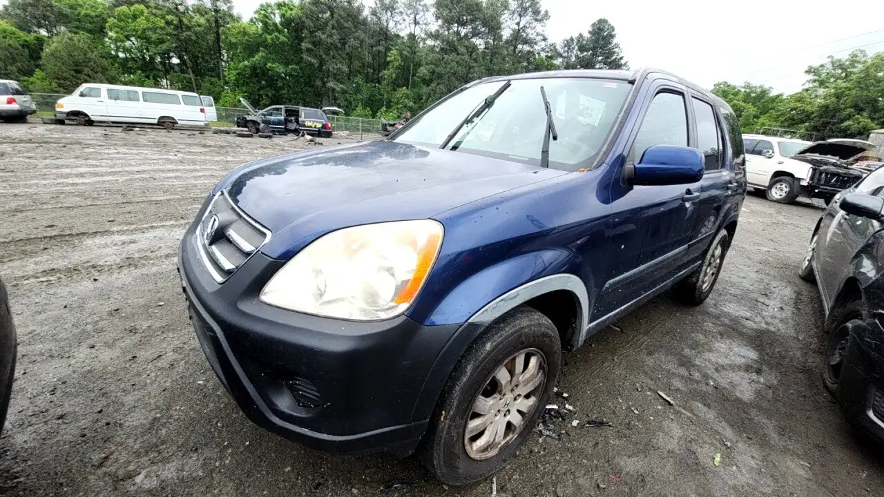 Photo of 2005 Honda Cr-V