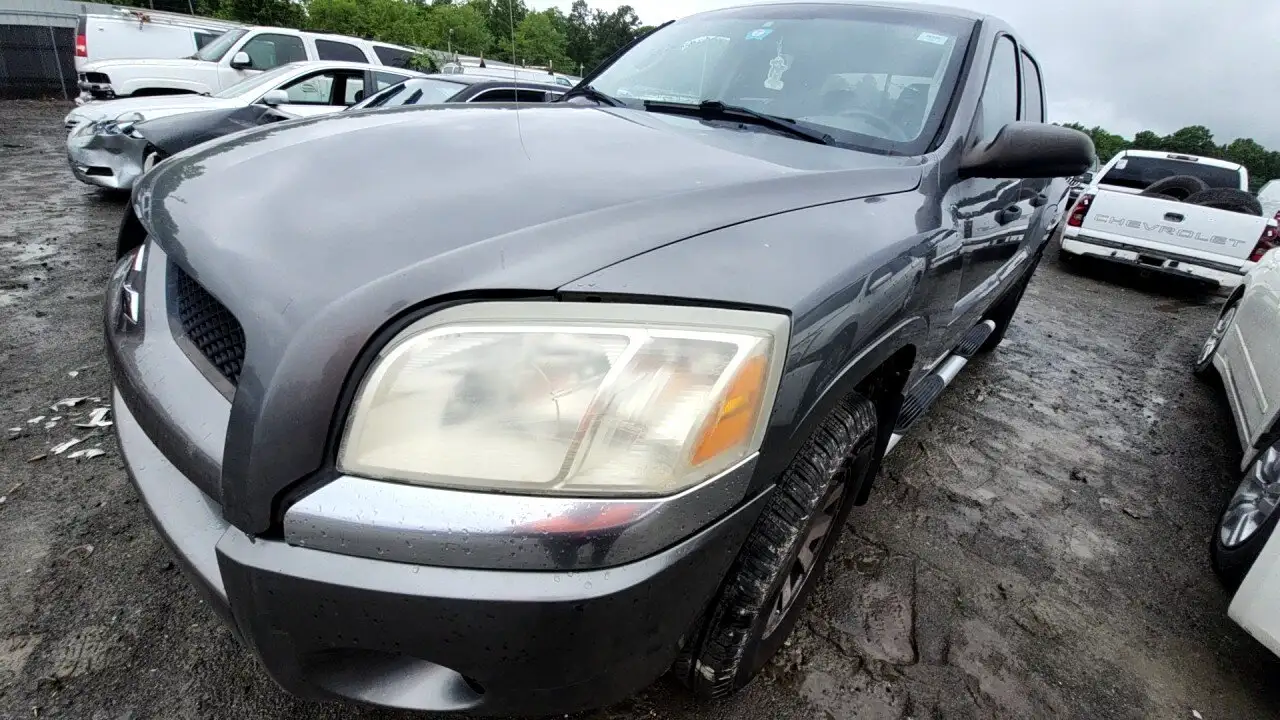 Photo of 2008 Mitsubishi Raider