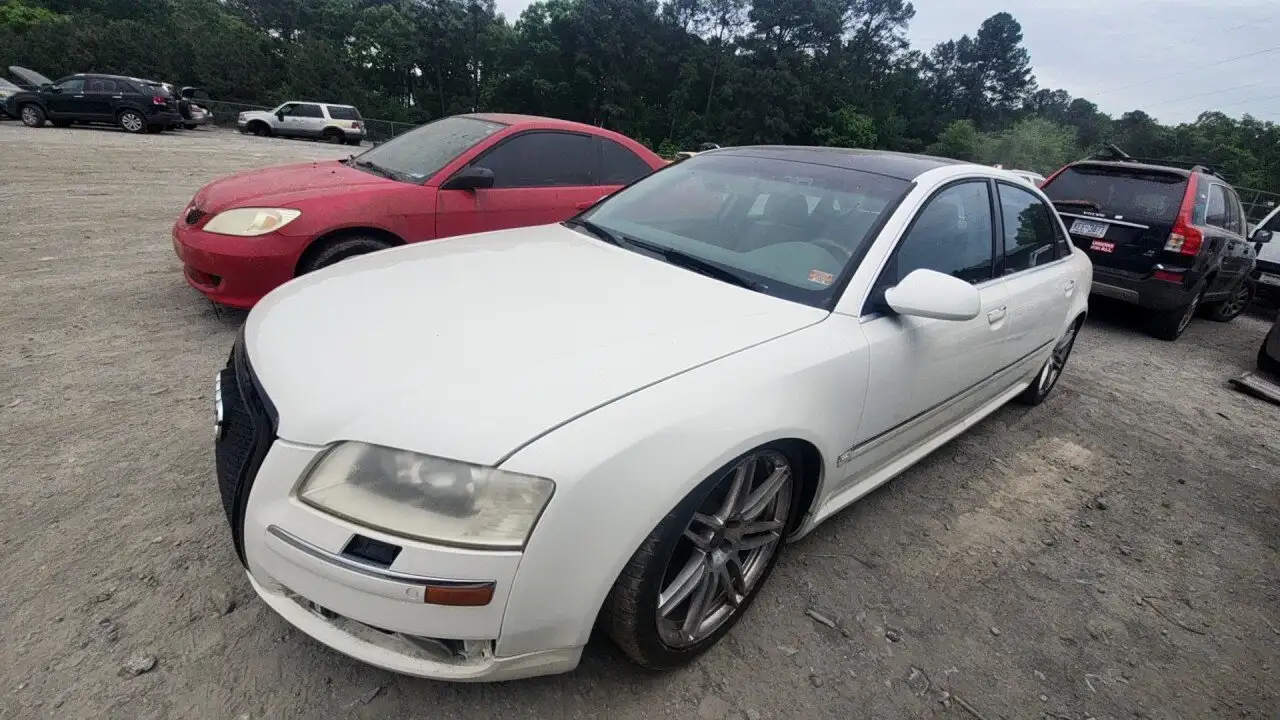 Photo of 2006 Audi A8 Quattro
