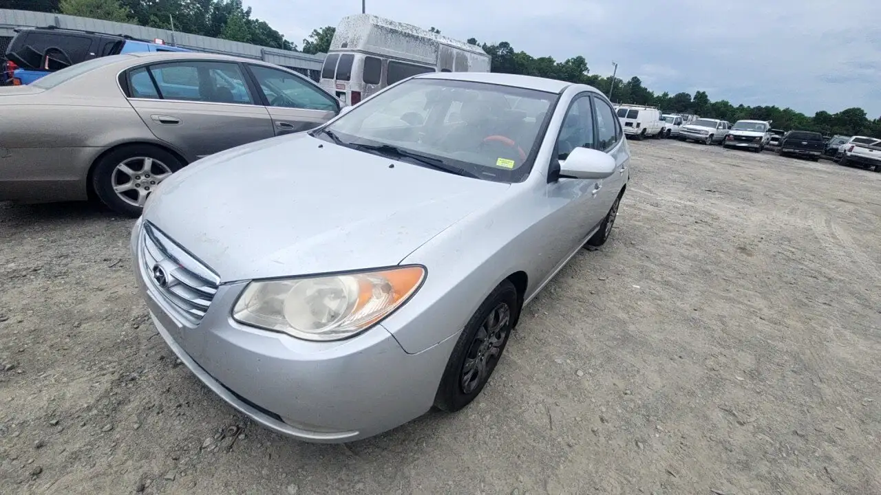Photo of 2010 Hyundai Elantra