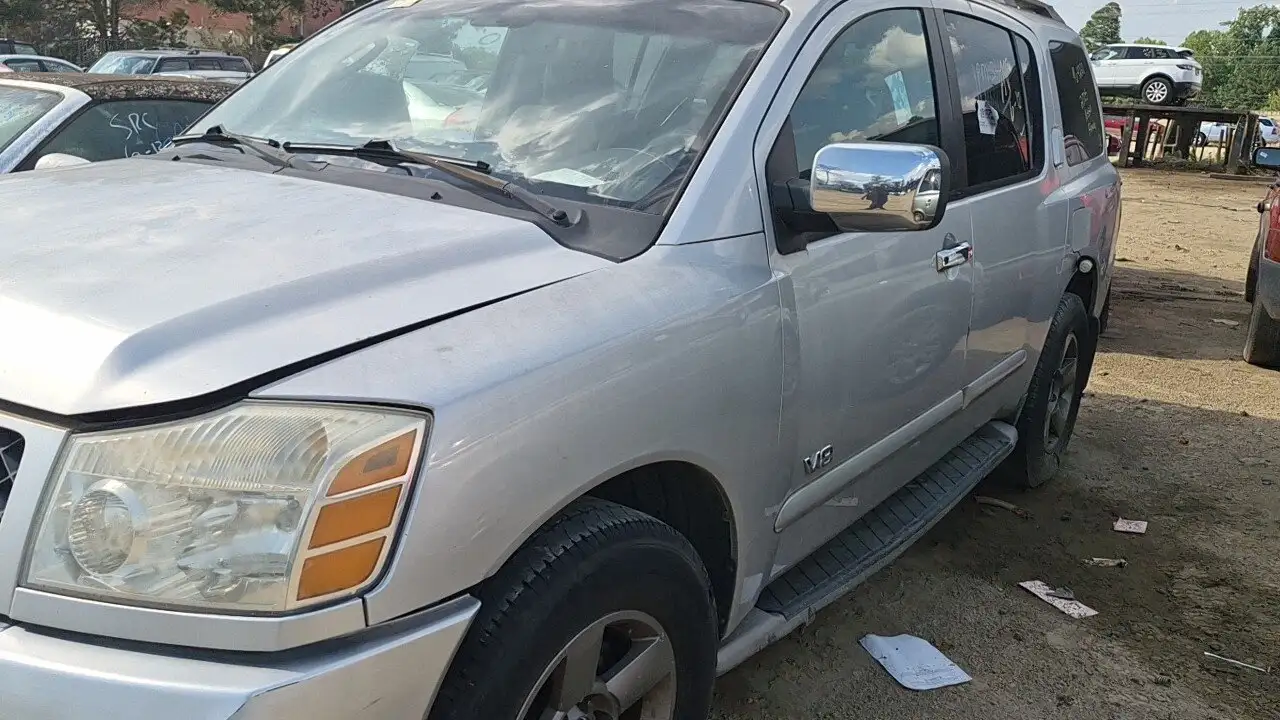 Photo of 2005 Nissan Armada