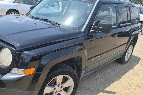 Photo of 2013 Jeep Patriot