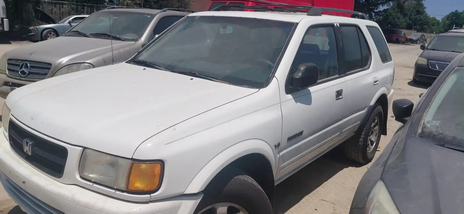 Photo of 1999 Honda Passport