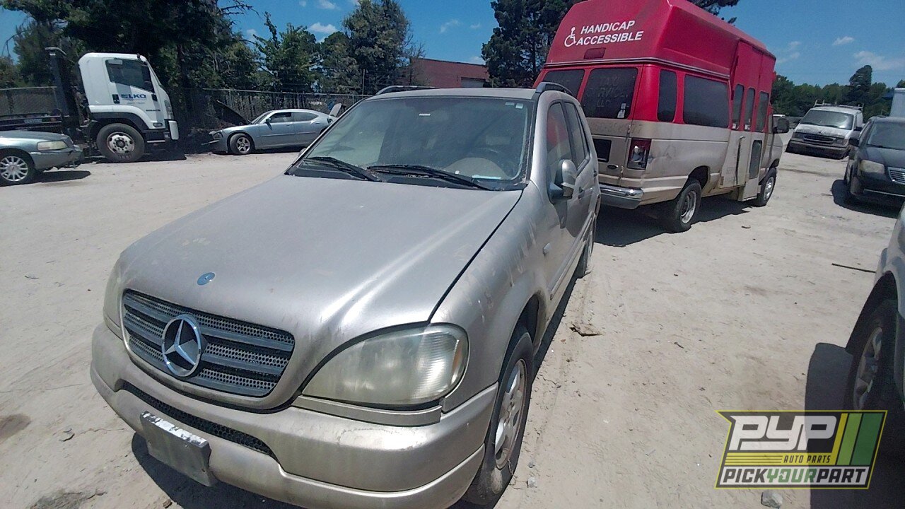 Photo of 2001 Mercedes-Benz Ml320
