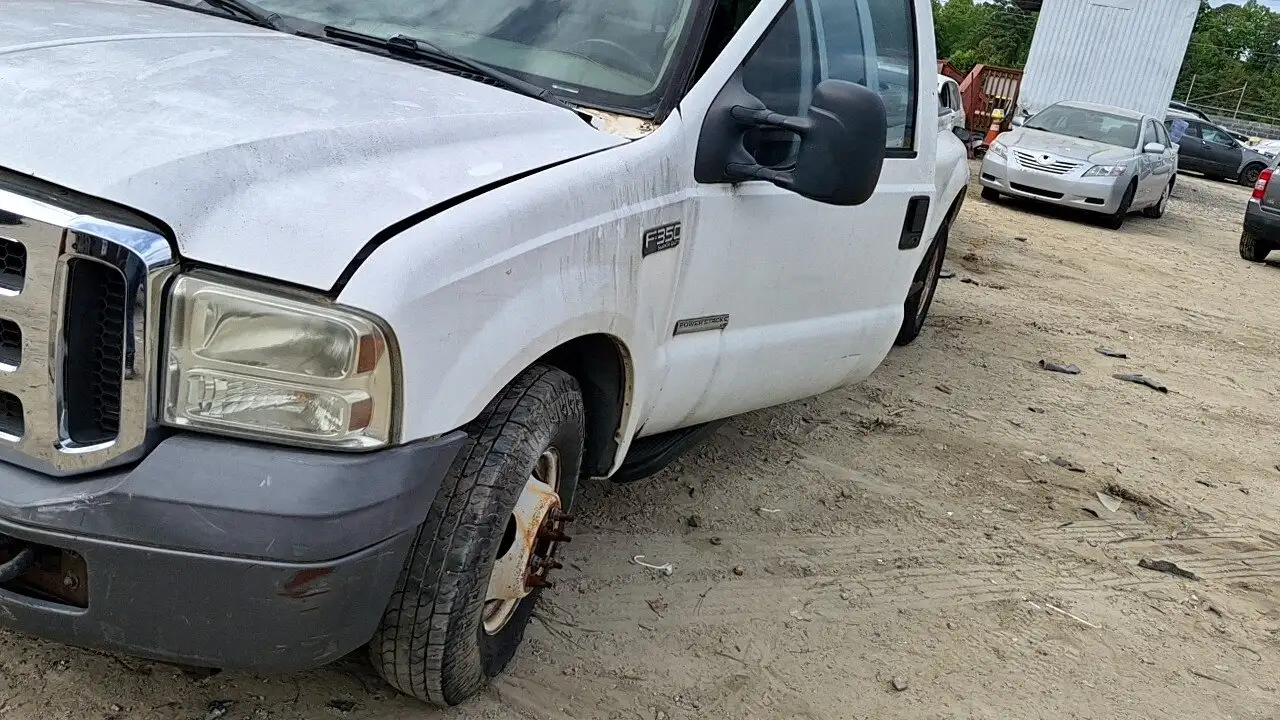Photo of 2004 Ford F-350 Super Duty