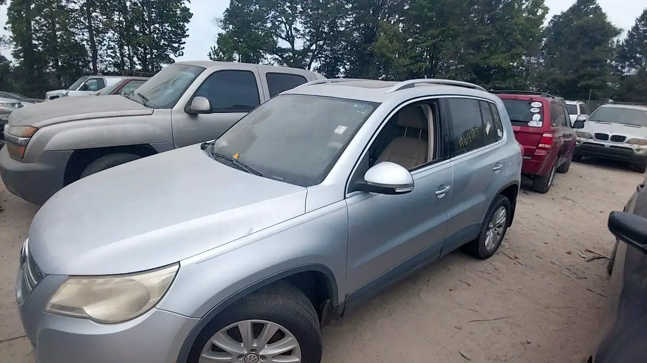 Photo of 2009 Volkswagen Tiguan
