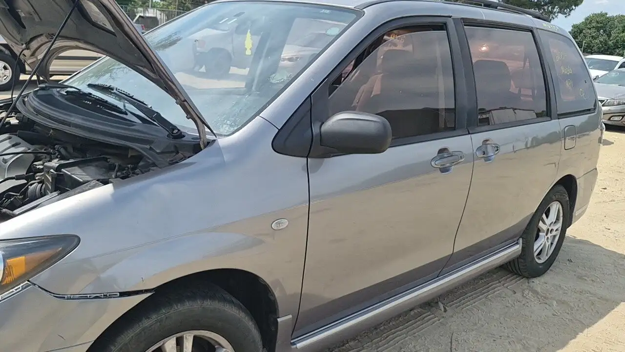 Photo of 2004 Mazda Mpv