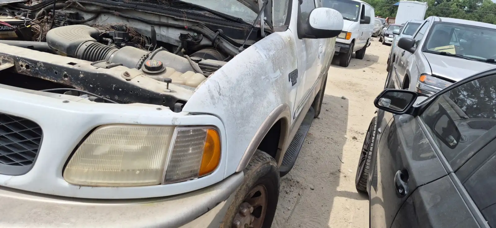 Photo of 1998 Ford F-250