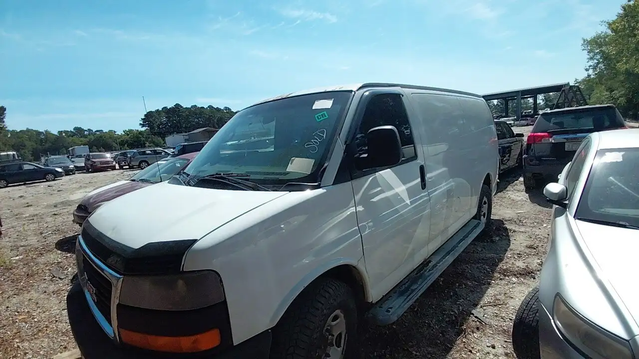 Photo of 2009 Gmc Savana 2500