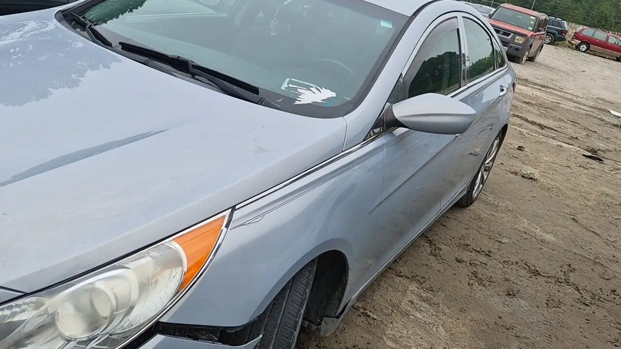 Photo of 2012 Hyundai Sonata