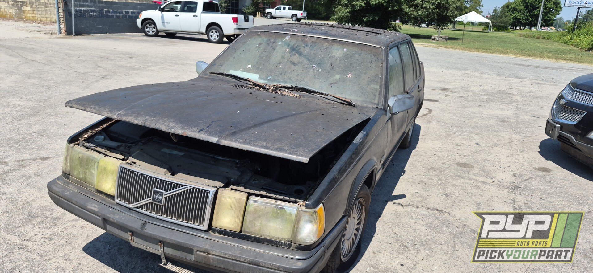 Photo of 1992 Volvo 940