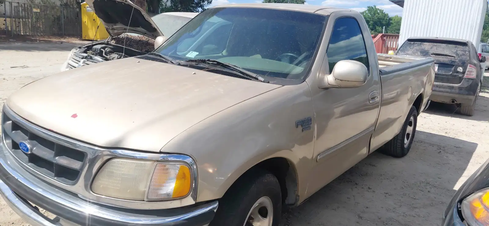 Photo of 1999 Ford F-150