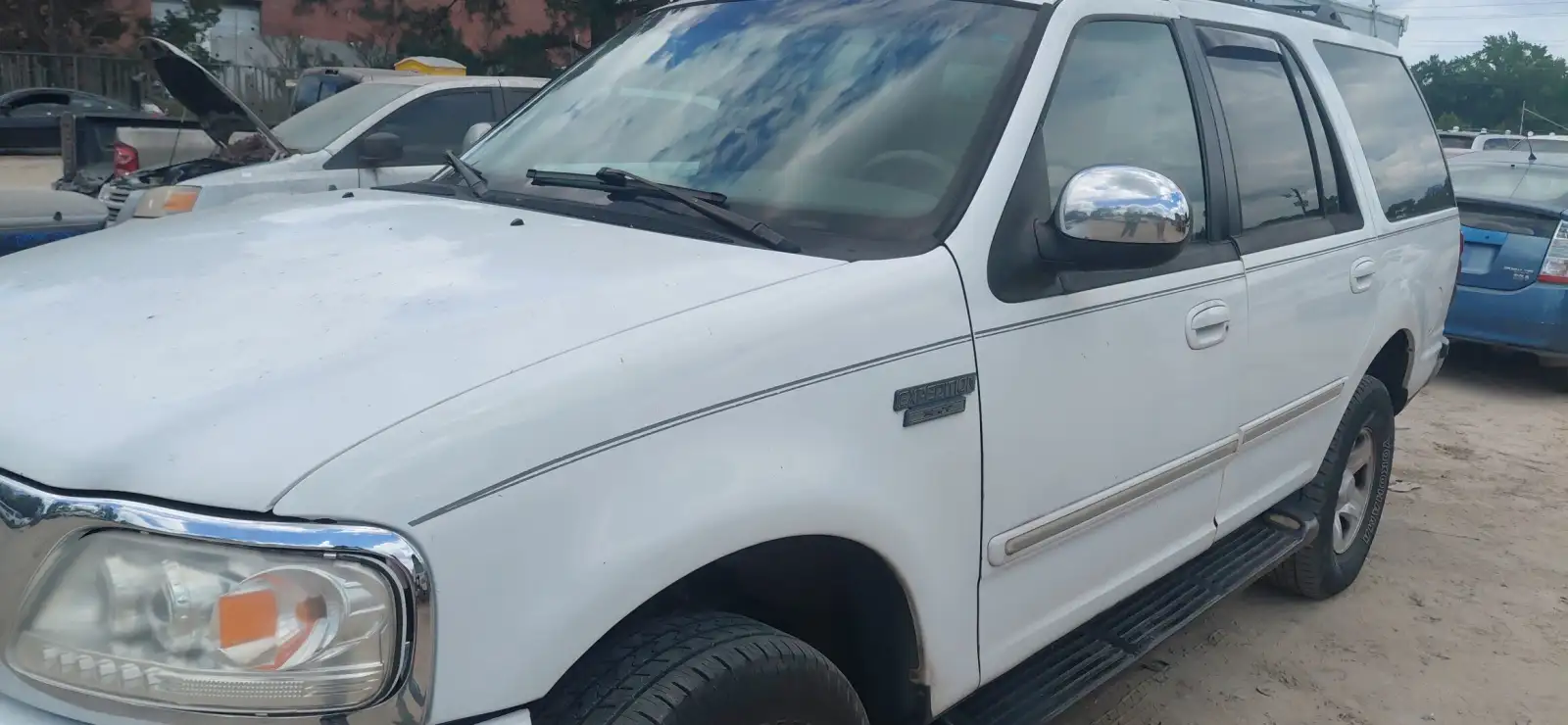 Photo of 1997 Ford Expedition