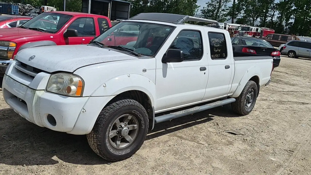 Photo of 2003 Nissan Frontier