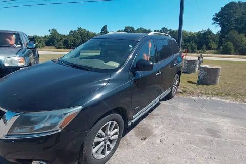 Photo of 2014 Nissan Pathfinder