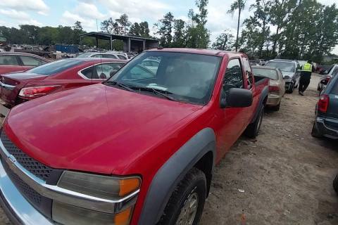 Photo of 2004 Chevrolet Colorado
