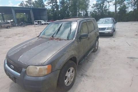 Photo of 2003 Ford Escape