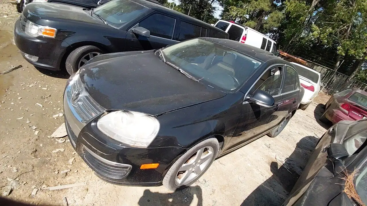 Photo of 2010 Volkswagen Jetta