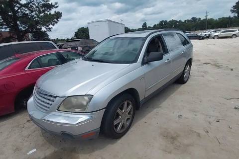 Photo of 2006 Chrysler Pacifica