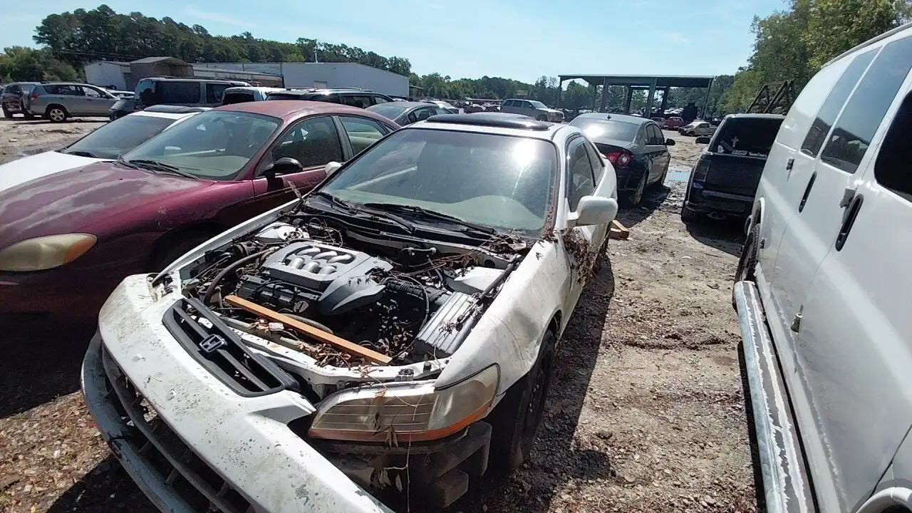Photo of 2000 Honda Accord
